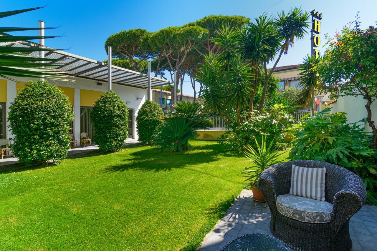 Hotel Spinelli Viareggio Esterno foto