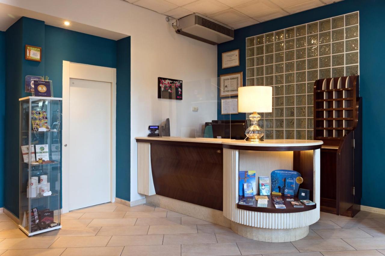 Hotel Spinelli Viareggio Esterno foto