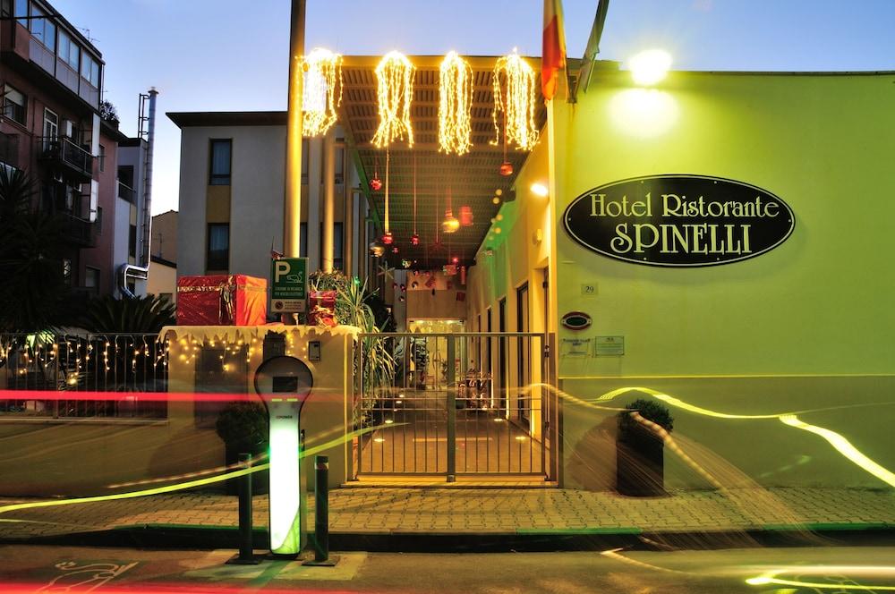 Hotel Spinelli Viareggio Esterno foto